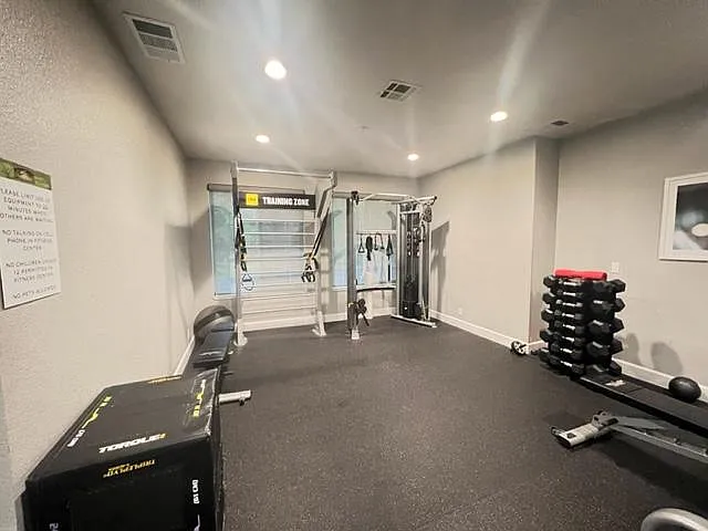 600 Canyon Oaks Dr #F — Photo 44