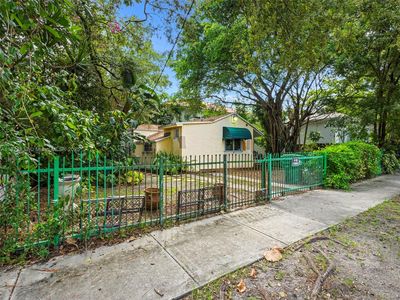 2295 SW 16th Ct, Miami, FL, 33145