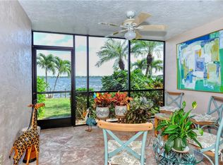 8911 Midnight Pass Rd APT 112, Sarasota, FL 34242