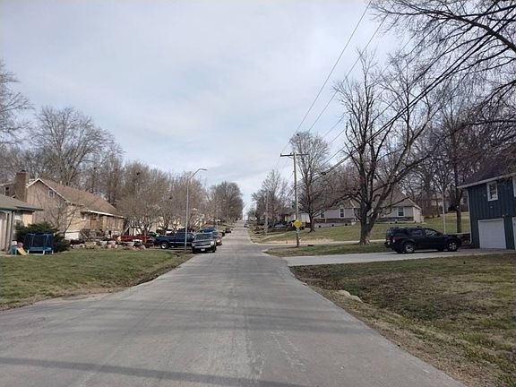 5th image of 5236 McCoy St