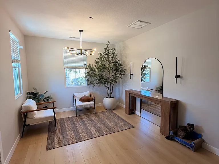 1800 E Lakeshore Dr #1008 — Photo 1