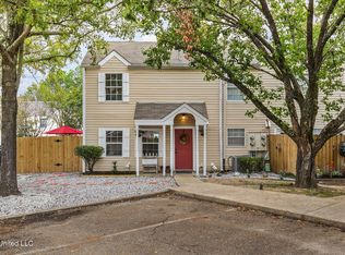 869 Harbor Bend Dr, Brandon, MS 39047