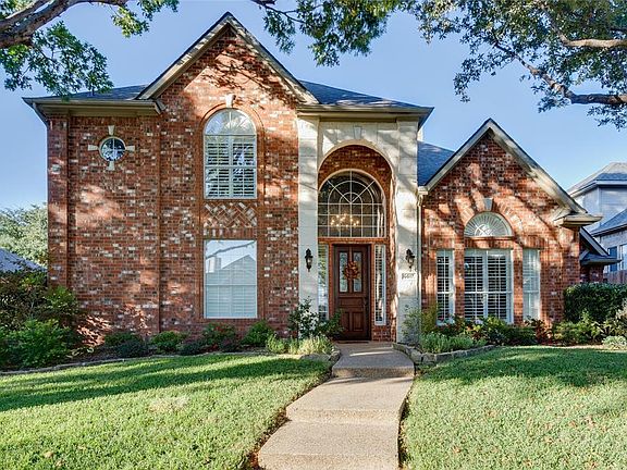2nd image of 6617 Oakmont Ct