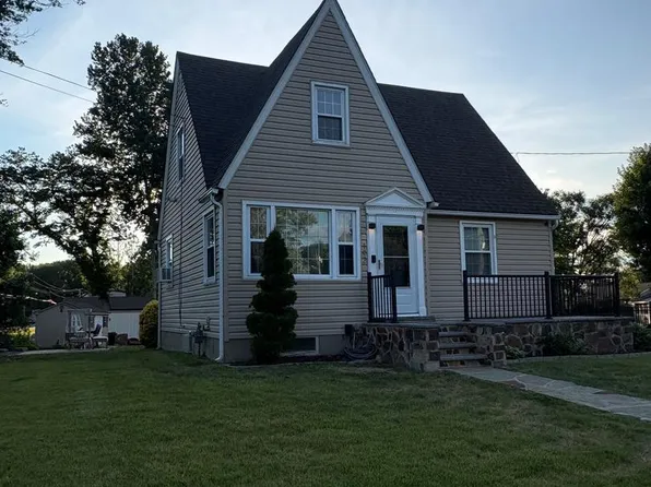 192 Kugler Ave, Carneys Pt, NJ 08069