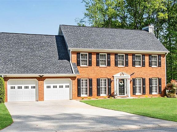 4th image of 3044 Bristlewood Ln NW