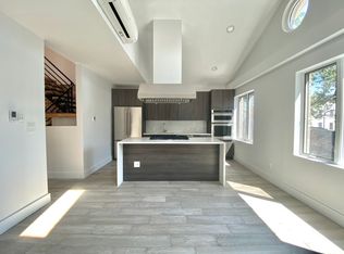 18-15 25th Rd, Astoria, NY 11102