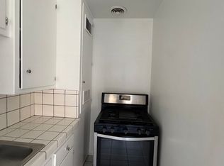 1 Bedroom in Gardena With Parking Included, Gardena, CA 90249