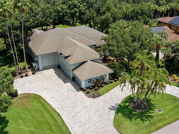 4th image of 4655 Baycedar Ln