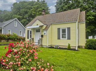 24 City View Ave, West Springfield, MA 01089