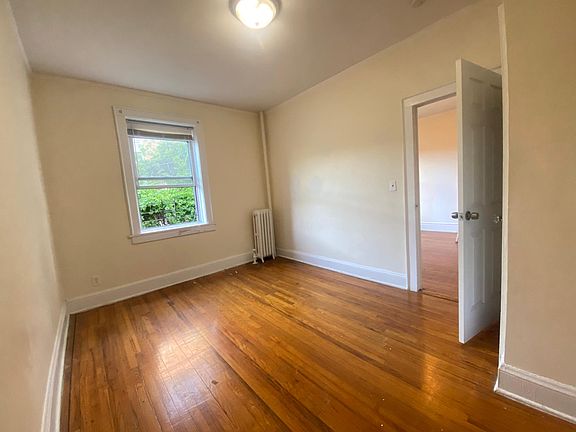 4th image of 78 Lawrence St APT 1C