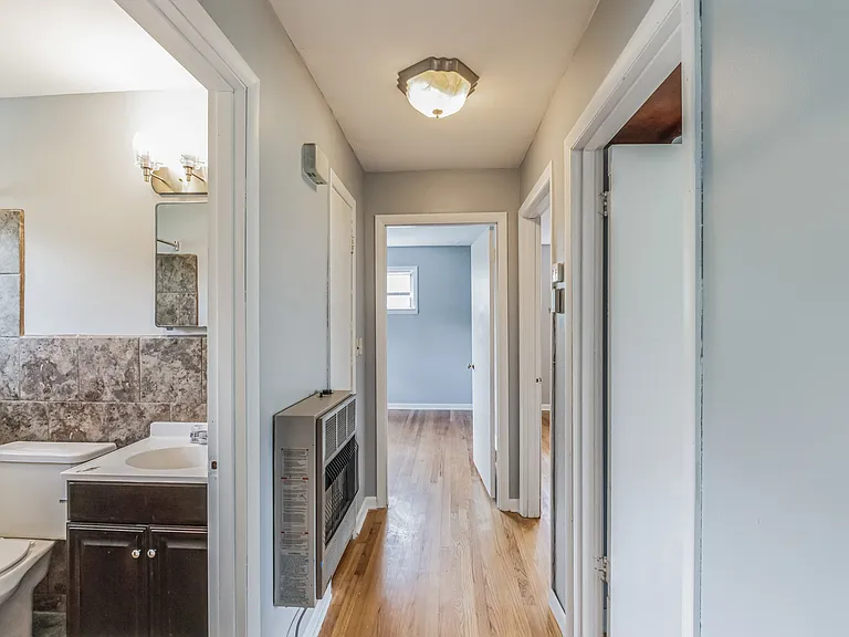 363 Carnation St — Photo 6