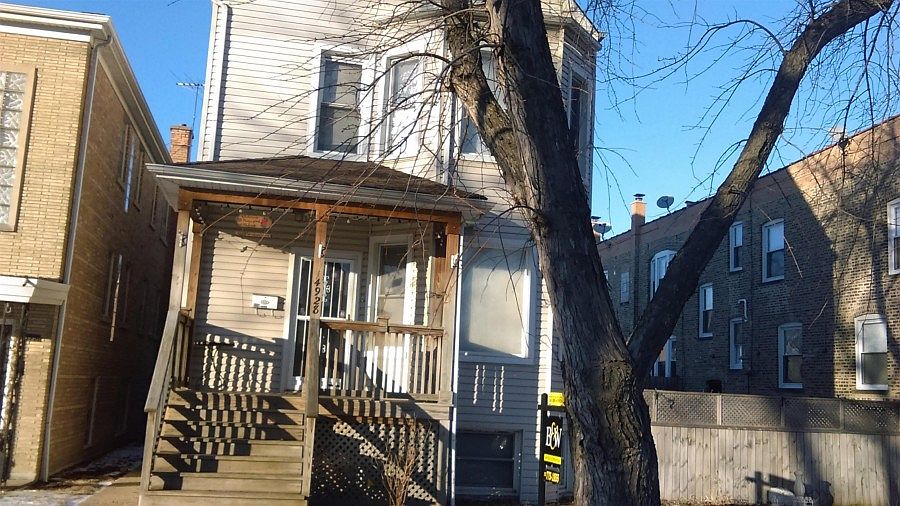 1st image of 4928 W Waveland Ave