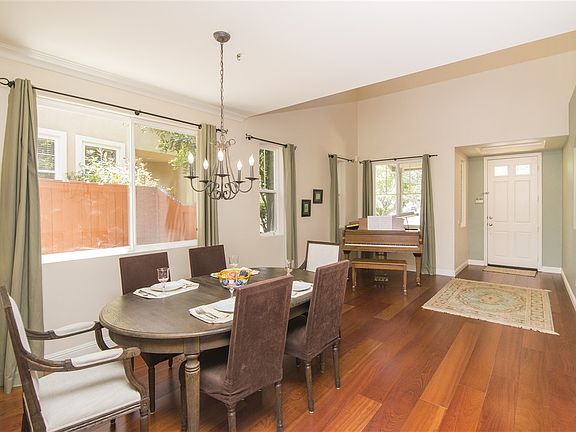 3rd image of 11816 Cypress Valley Dr