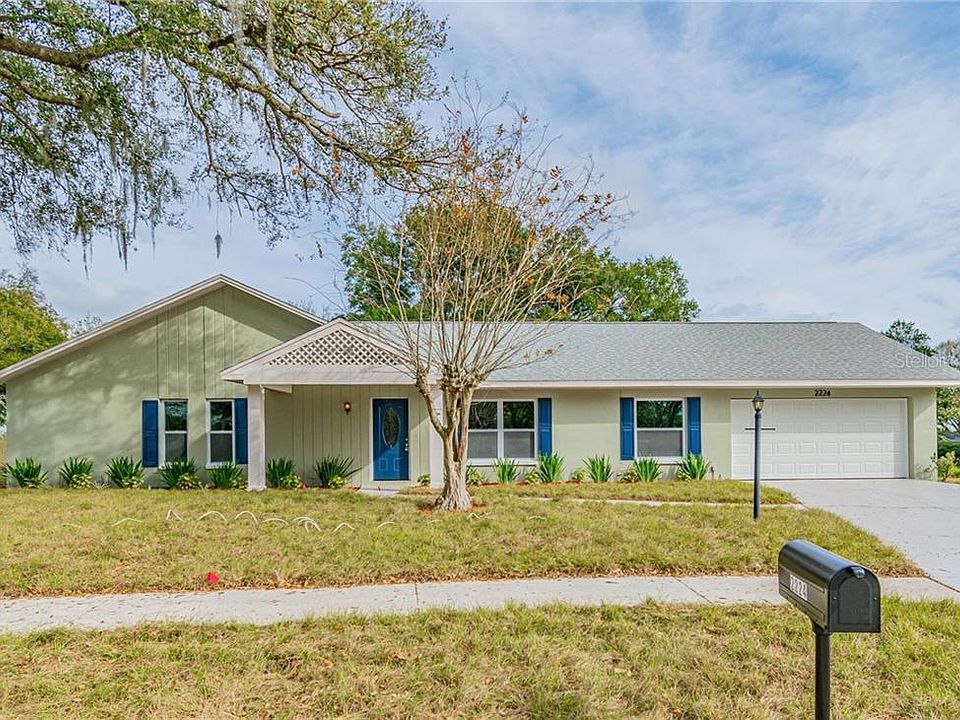 1st image of 2224 Laurel Oak Dr