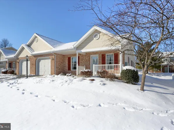 21 Blue Mountain Vis, Mechanicsburg, PA 17050