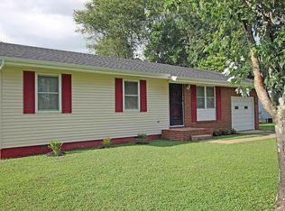 509 Pinewood Cir, Fort Oglethorpe, GA 30742