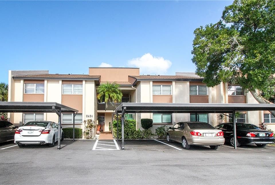 1st image of 2424 Clubhouse Cir Unit 101