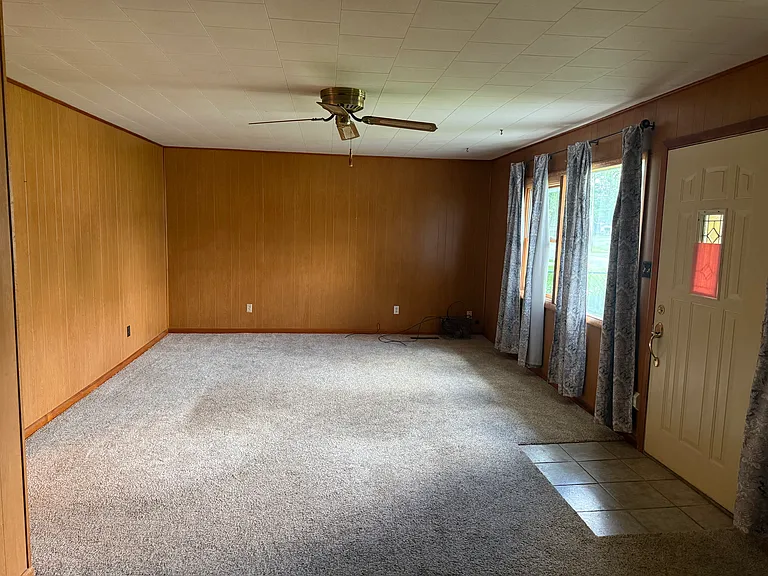 2820 N Delphos St — Photo 10