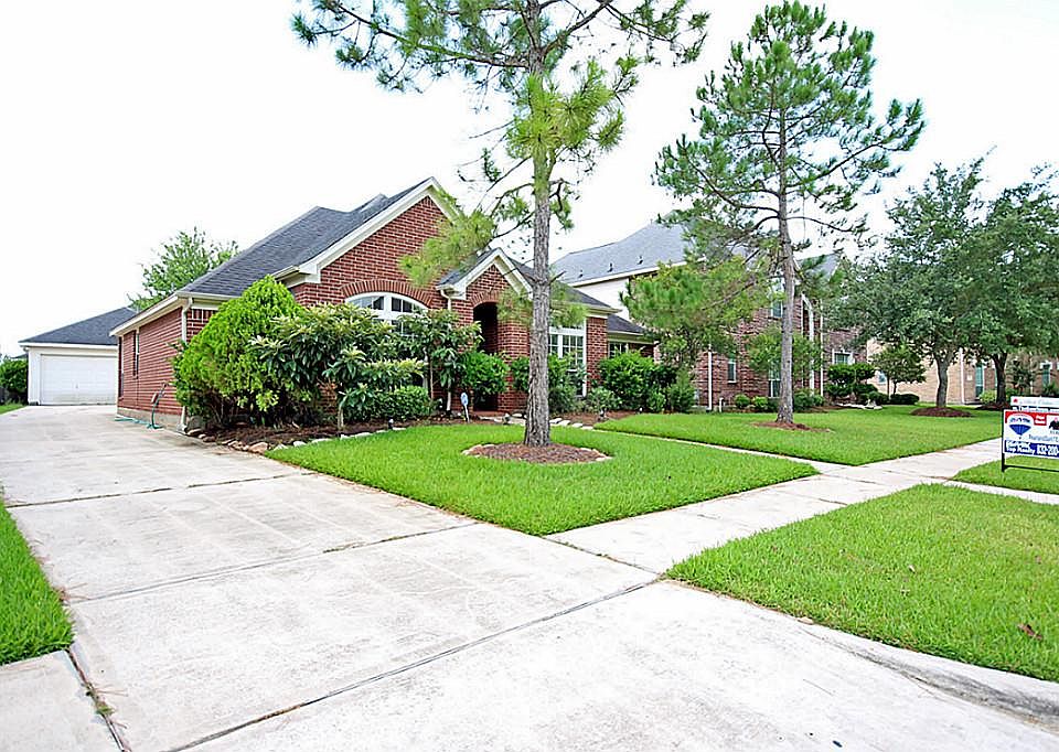 1st image of 3018 Marble Falls Dr