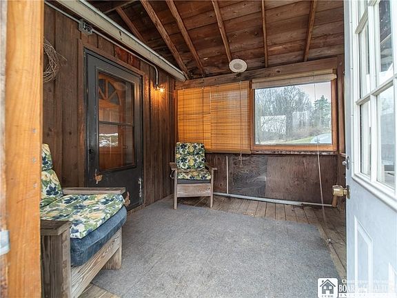 5th image of 1851 Upper Birch Run Rd