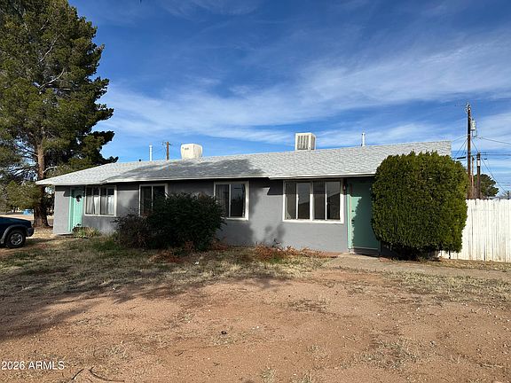 2nd image of 565 GRAHAM Drive