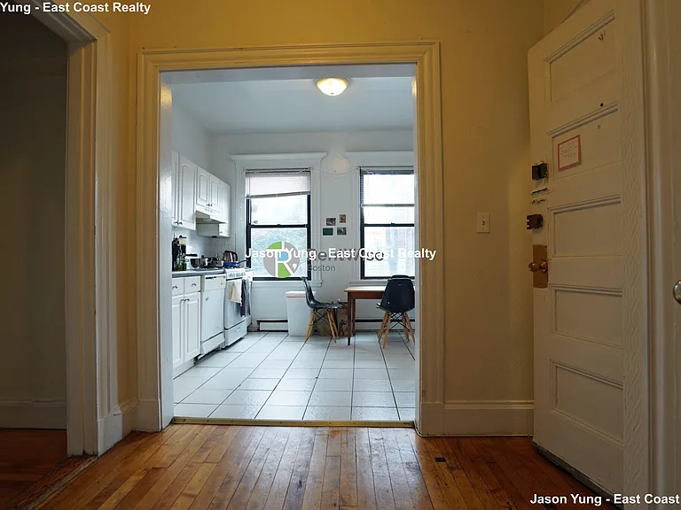 72 Gardner St #F2 — Photo 16