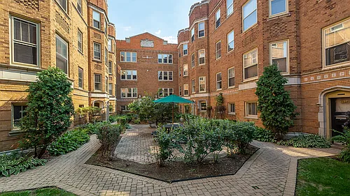 621 Washington Blvd #2S Photo 1