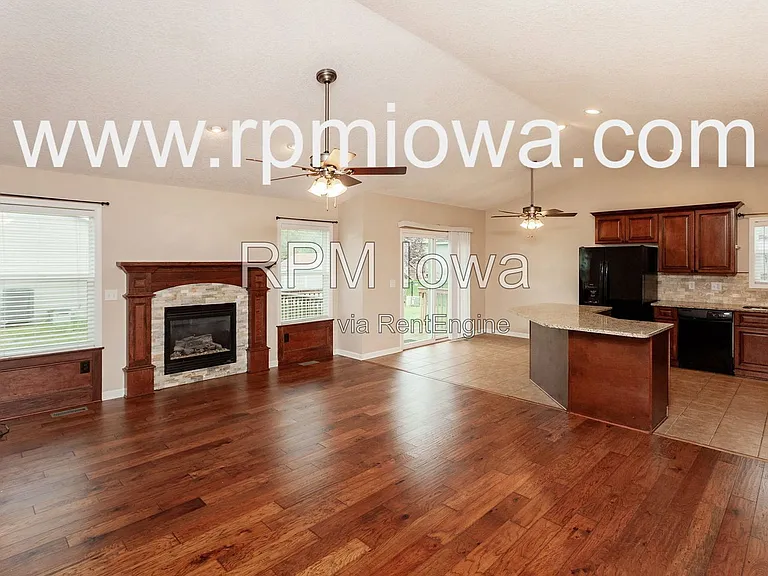 3108 NW 19th St — Photo 4