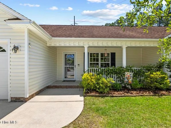 3613 Delesa Court, New Bern, NC 28560