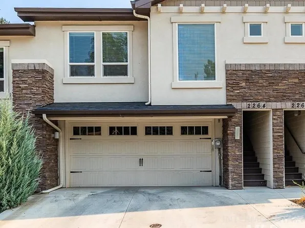 2264 W Hill Terrace Ln, Boise, ID 83702