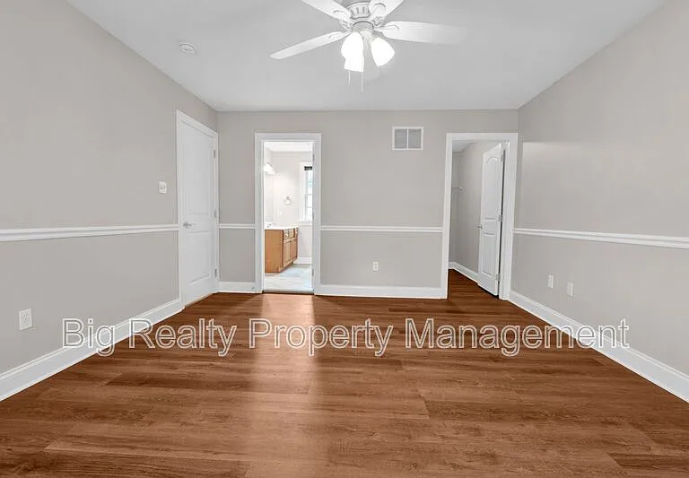 364 Prospect St — Photo 31