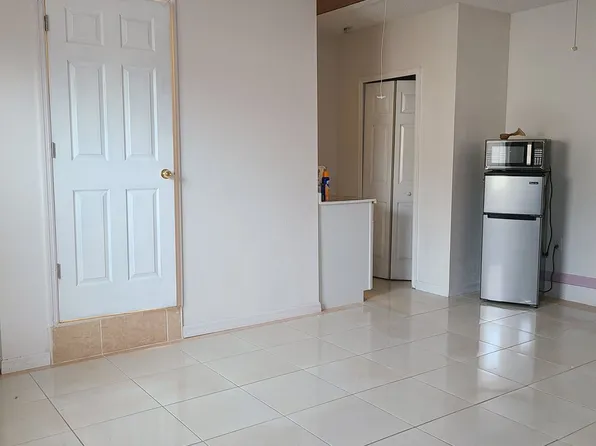 663 Sullivan St, Deltona, FL 32725