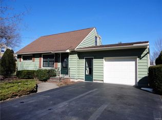 119 Savaria Dr, Syracuse, NY 13209