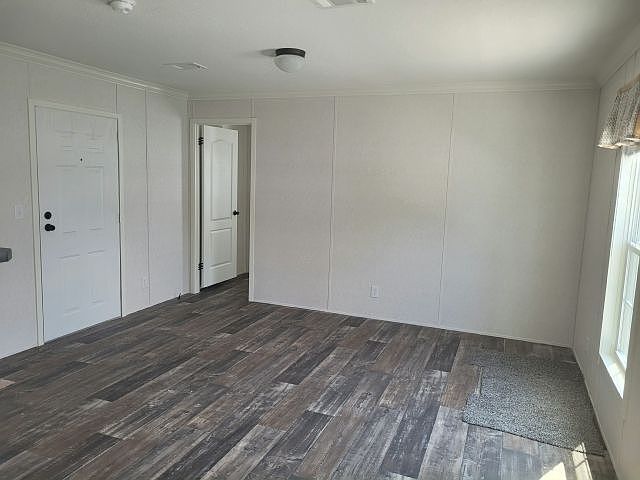 1st image of 83 Stebbins Dr #5