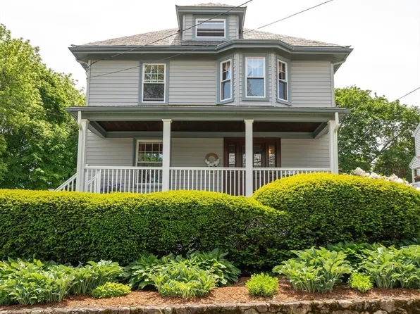 6 Buttonwood Ln, Peabody, MA 01960