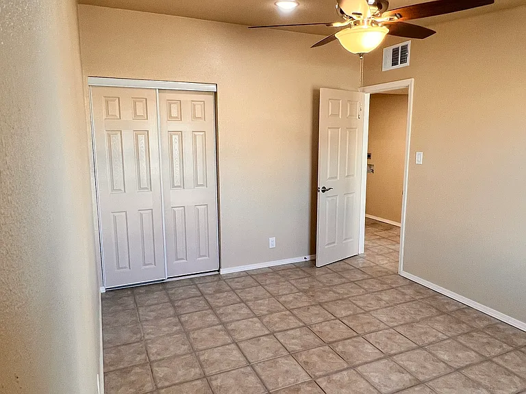2220 Skyway Dr — Photo 9