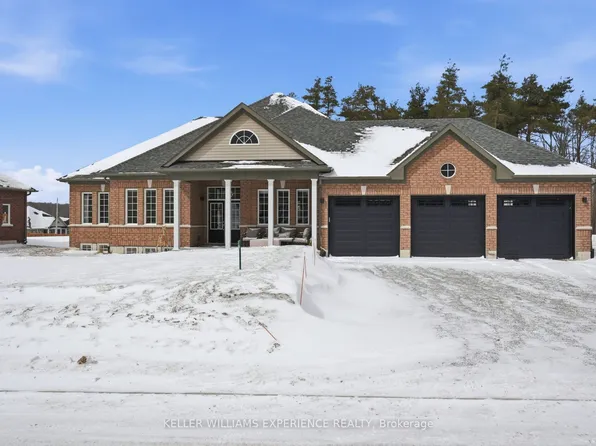 4 Forest Heights Ct, Oro Medonte, ON L0L 2E0