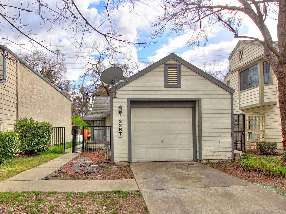 1st image of 2267 Sandcastle Way
