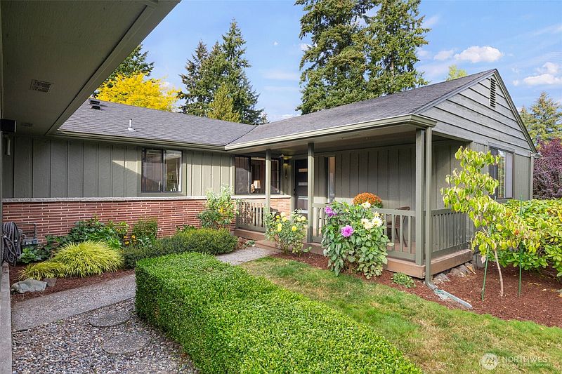 2nd image of 1338 N 176th Street