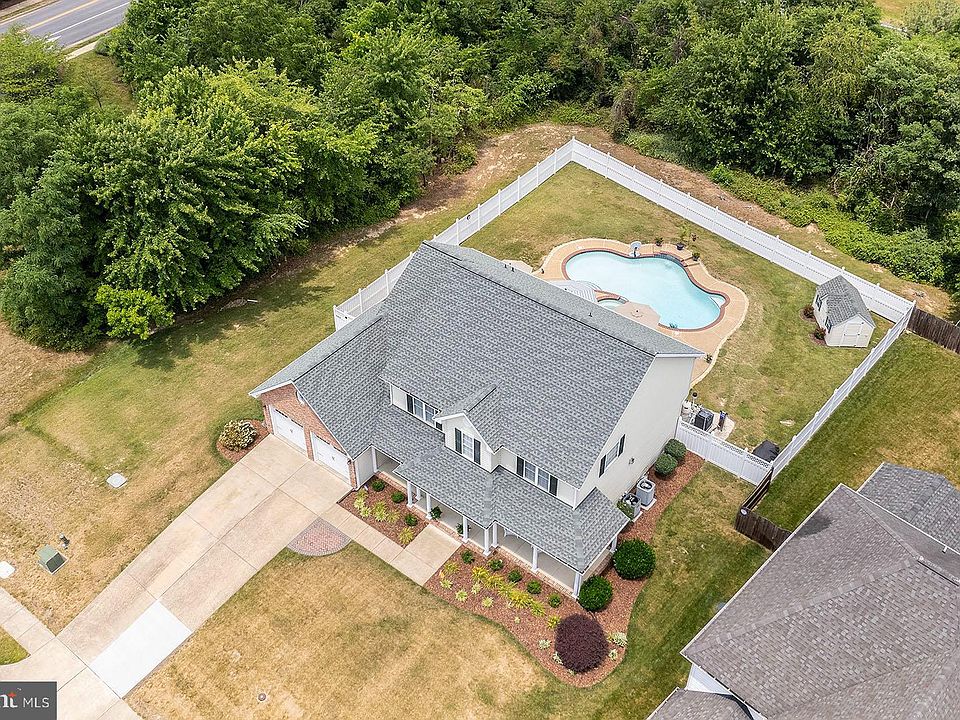 1st image of 116 New Market Dr