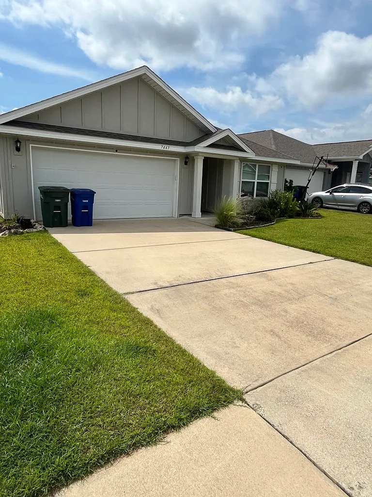 3 bed, 1650 sqft, $1,895 — Photo 3