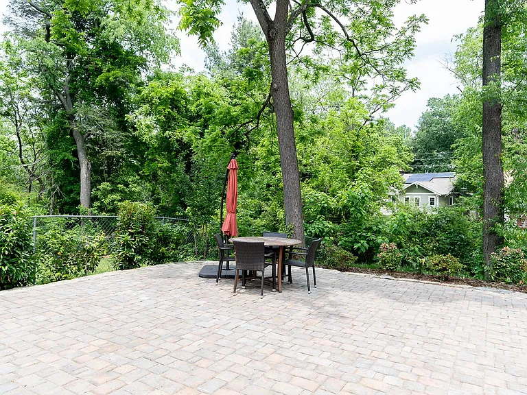 71 Linden Ave #4 — Photo 19