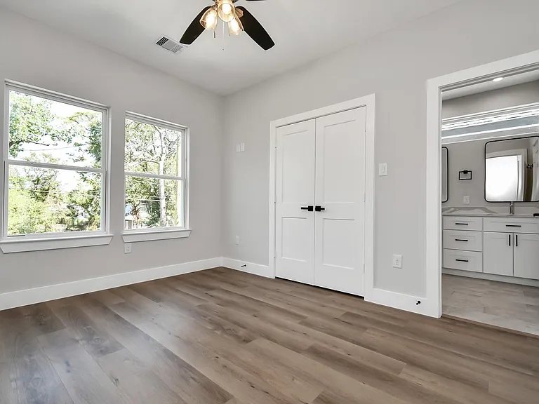 4706 Gunter St — Photo 12