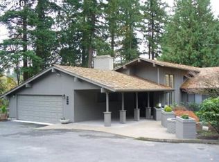 7035 SW Brenne Ln, Portland, OR 97225