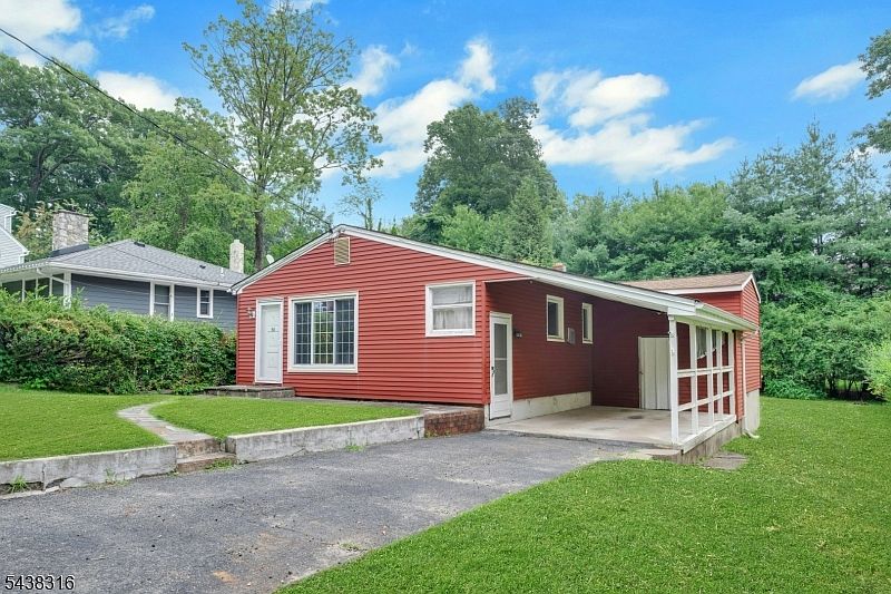 1st image of 56 Seminole Ave