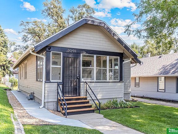 3rd image of 3046 Arcadia Ave