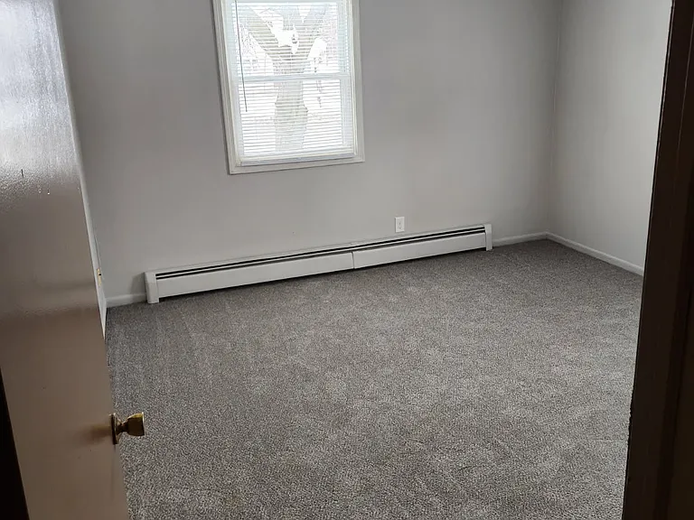 XL Byron Center Apartments — Photo 6