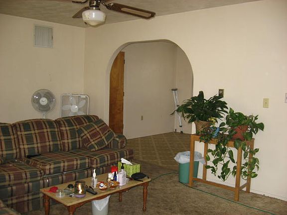 2nd image of 501 E. Evans