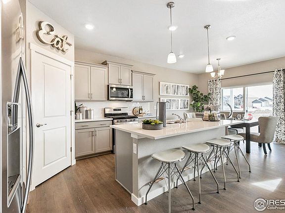 7th image of this home