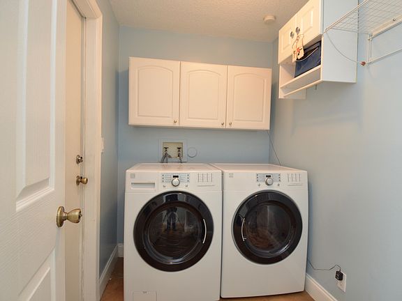 3rd image of 17631 SW 8th Ct